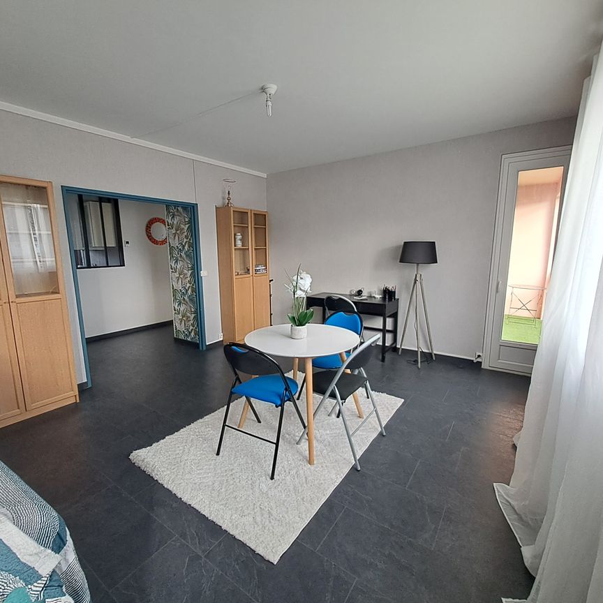 Location Appartement 3 pièces 84m² LIMOGES 87000 - Photo 1