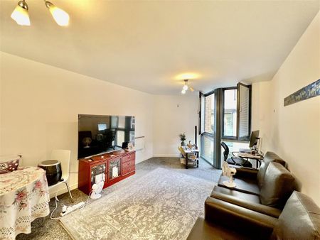 1 bedroom apartment to rent - Photo 4