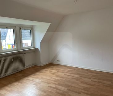 Plettenberg-Ohle: 4-Zimmer-Wohnung im Dachgeschoss - Photo 4