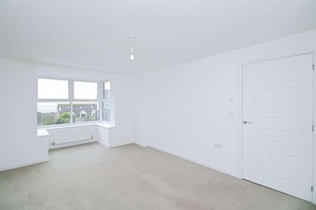 Crompton Way, Ogmore-by-sea, Bridgend, CF32 - Photo 2