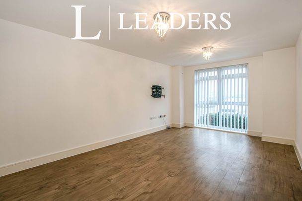 3 bedroom house to rent Adams Close, Poole, Dorset, BH15 - Photo 1