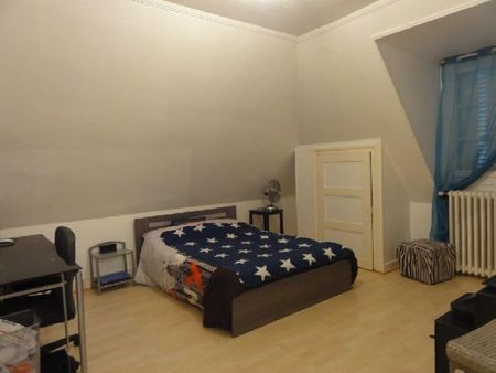 Location Appartement 2 pièces 29m² LE CREUSOT 71200 - Photo 3