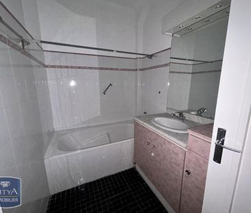 Location Appartement 3 pièces 82m² FIRMINY 42700 - Photo 4