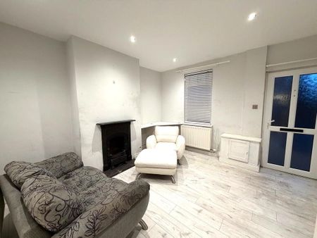 8 Brenda Street, Castlereagh Road, Belfast, BT5 5GQ - Photo 2