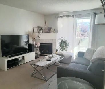 Furnished 2 bed/2 bath Condo in Somerset - November 1st or Sooner |... - Photo 1