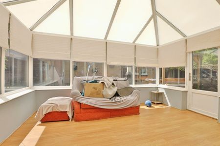 Wenman Court - Photo 2