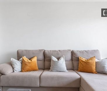 3 room luxury Apartment for rent in Torrevieja, Valencia - Photo 2