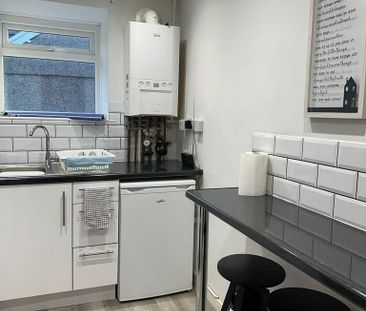 1 bedroom property to rent - Photo 4