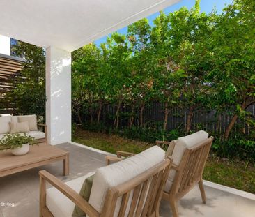 Contemporary ground-floor living with private courtyard - Photo 5