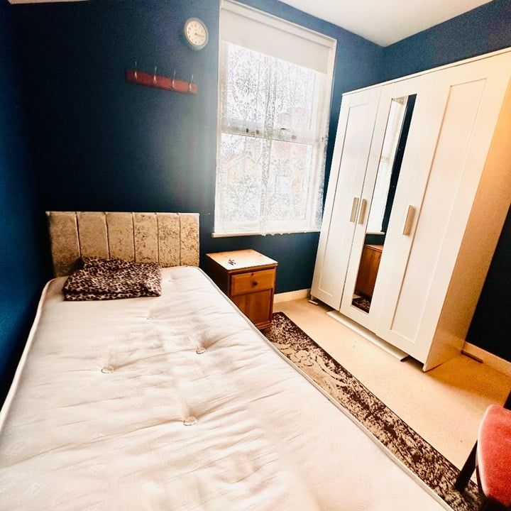 Room in a Shared House, Brafferton Road, CR0 - Photo 2