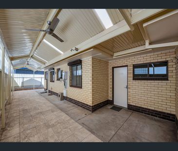 2/60 Lindsay Street, Plympton, SA 5038 - Photo 6