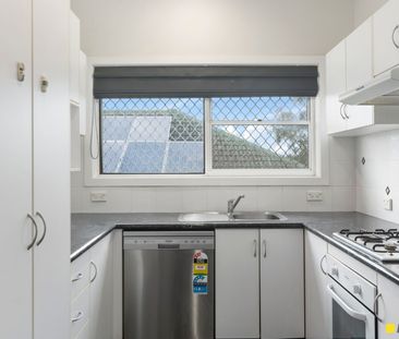 Home For Rent - Photo 6