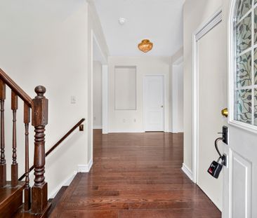 For Lease - 34 Cogswell Crescent, Brampton, Ontario - Photo 2