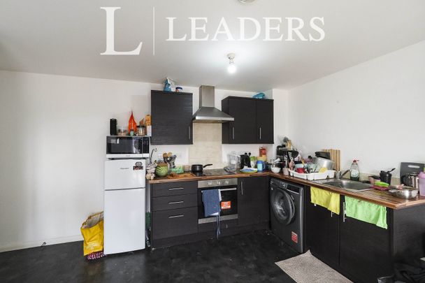 2 bedroom apartment to rent Pavior Road, NG5 - Photo 1