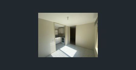 AIR CONDITIONED - Photo 5