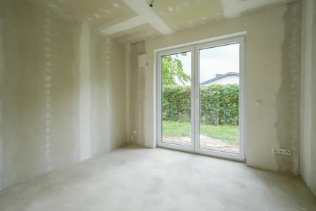 Privatparadies: 3 Zimmer mit Terrasse und eigenem Garten - Photo 2