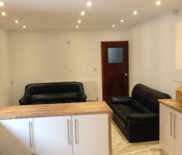 9 bedroom terraced house to rent - Photo 5