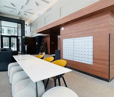 2020 Boul. René Lévesque O. - Photo 1