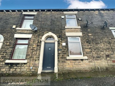 Hollins Street, Springhead, Oldham, Greater Manchester, OL4 - Photo 2