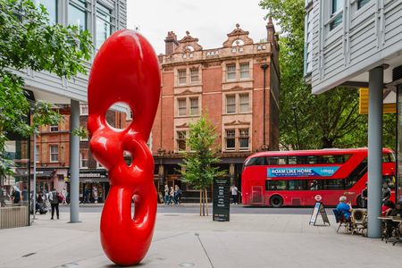 Central Saint Giles Piazza - Photo 2