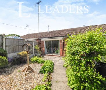2 bedroom bungalow to rent Calverton Road, Arnold, NG5 - Photo 2
