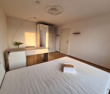Sonnige 1,5-Zimmer-Wohnung mit Säntisblick in Lindau, möbliert - Photo 1