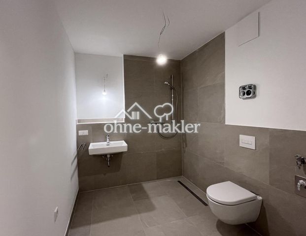 **NEUBAU** Charmante 3-Zimmer mit Balkon und Einbauküche - Photo 1
