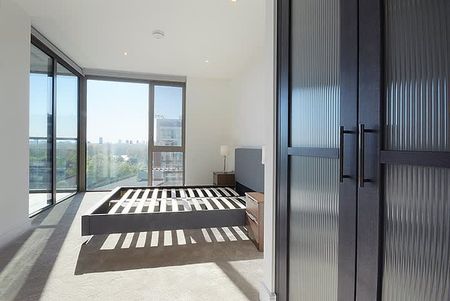 Prince of Wales Drive London SW11 - Photo 4