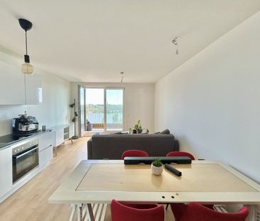 Helle 2 Zimmer Wohnung mit Blick auf die Donau - Photo 2