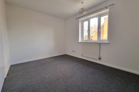 2 bedroom terraced house to rent - Photo 3