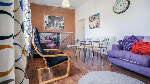 5 bedroom flat to rent - Photo 1