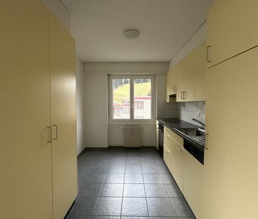 Grosszügige 4.5-Zimmerwohnung in Trubschachen - Photo 2
