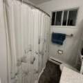 Frederick ~ Lovely 2 Bedroom main floor Flat in Fairview! - Photo 4