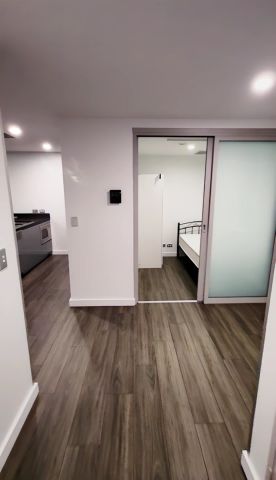 3 bed 2 bath - Photo 3