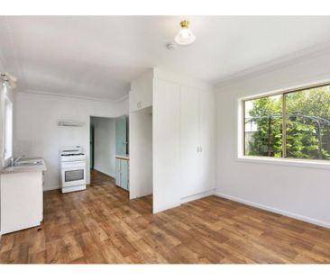 2 / 6 South Street, Wollongong, NSW 2500 - Photo 3