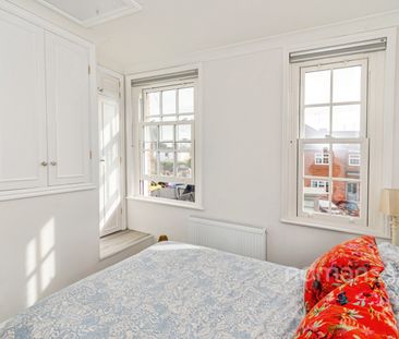 3 bedroom terraced to rent - Photo 3