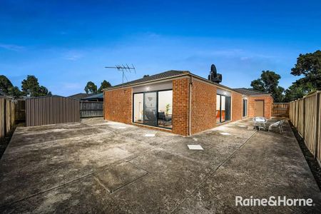 Stop Scrolling - Photo 3