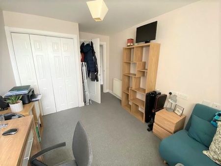 2 bedroom apartment to rent - Photo 4