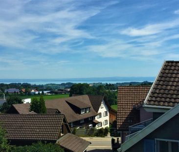 Helle 3.5-Zimmer-Dachwohnung mit schöner Aussicht in Engelburg - Photo 5