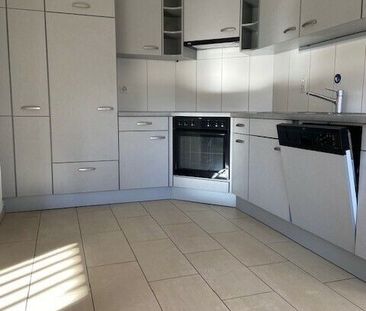 APPARTEMENT DE 5½ PIECES DANS UN QUARTIER FAMILIAL - Foto 5