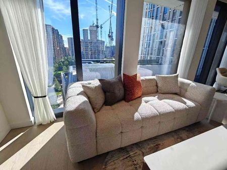 1 Bed Flat, Nine Elms Lane, SW8 - Photo 3