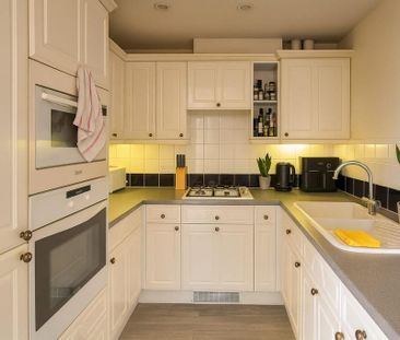 3 bedroom apartment to rent - Photo 3