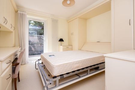 2 bed apartment to rent in Haven Road, , BH13 - Photo 4