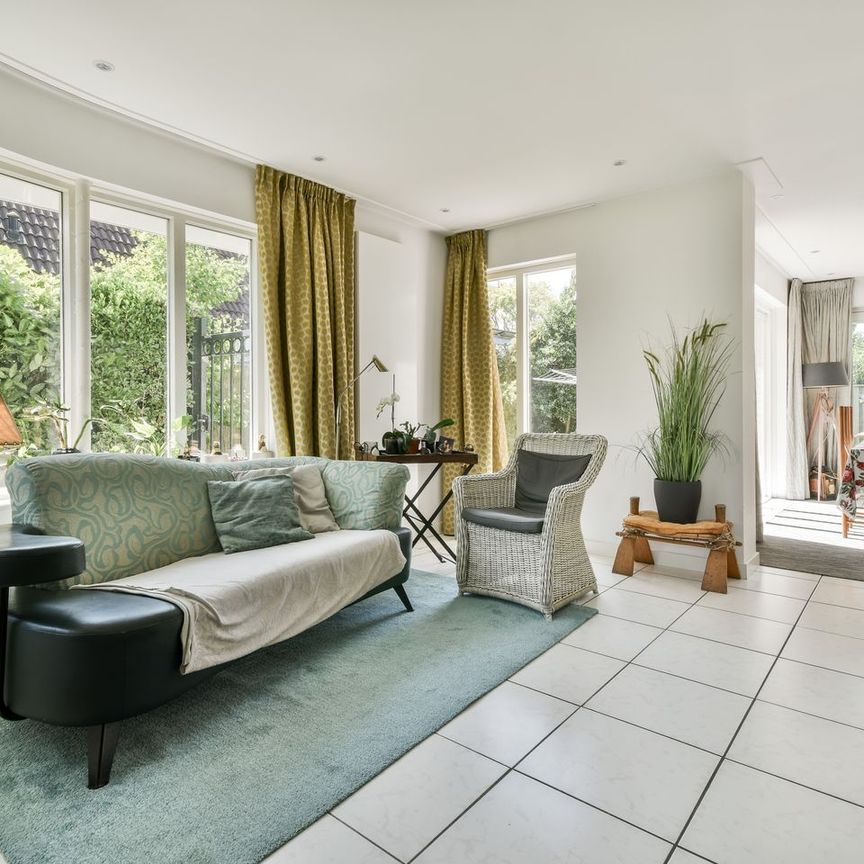 Ronde Zonnedauw 27, Pijlkruidbuurt, 1991HT, Velserbroek - Photo 1