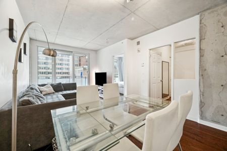 Appartement à louer - Montréal (Ville-Marie) (Mille Carré Doré) - Photo 2