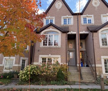 For Lease - 127 Galleria Parkway, Markham, Ontario - Photo 1