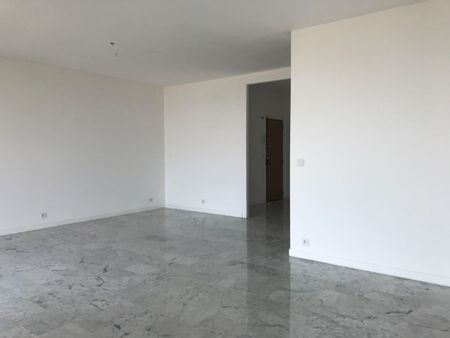 Appartement Cagnes Sur Mer 5 pièce(s) 110.51 m2 - Photo 3