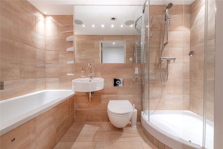 Spacious and Modern Two Bedroom Apartment - Photo 5