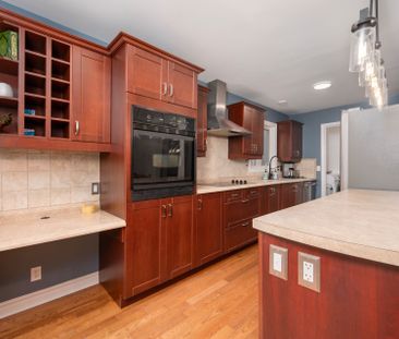 For Lease - 45 Tartan Drive, Barrhaven, Ontario - Photo 2