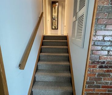 For Lease - 268 Manchester Road, Kitchener, Ontario - Photo 3